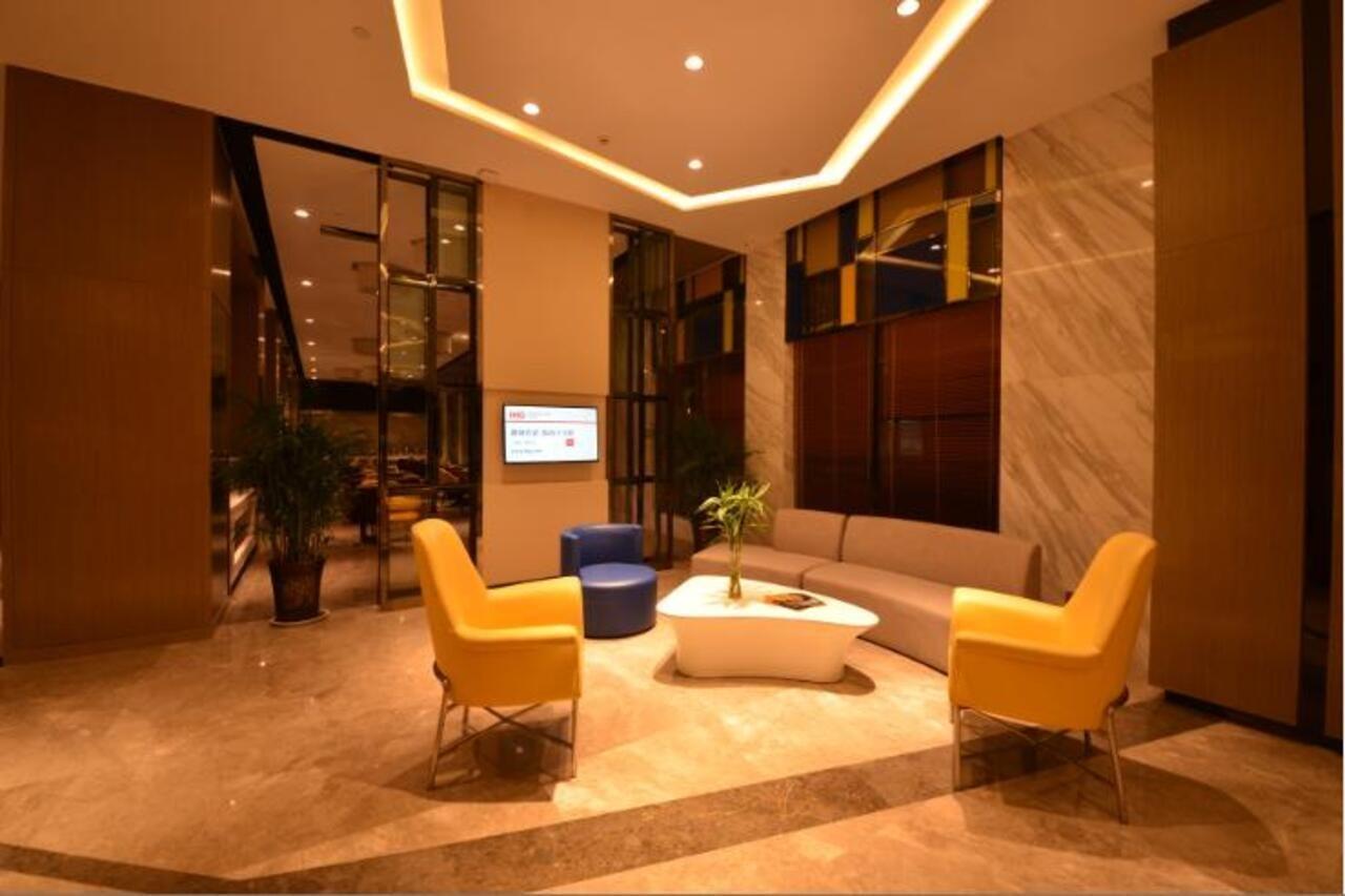 Holiday Inn Express Lhasa Potala Palace, An Ihg Hotel Dış mekan fotoğraf