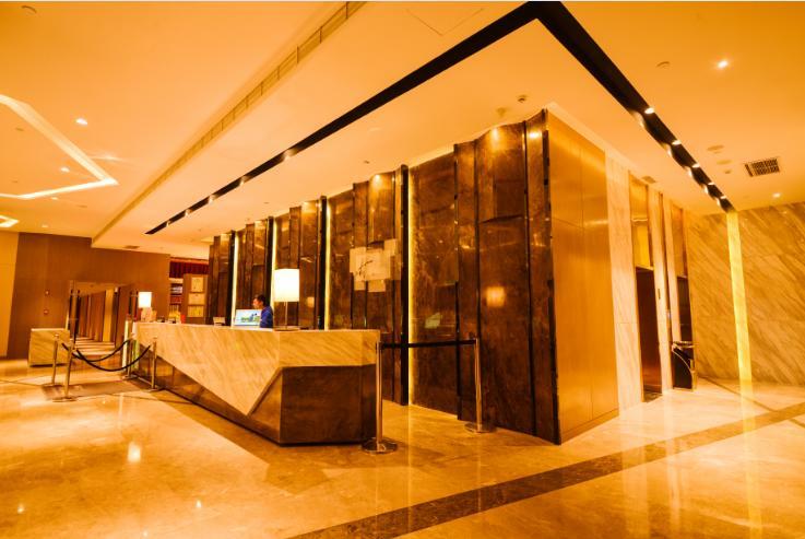 Holiday Inn Express Lhasa Potala Palace, An Ihg Hotel Dış mekan fotoğraf