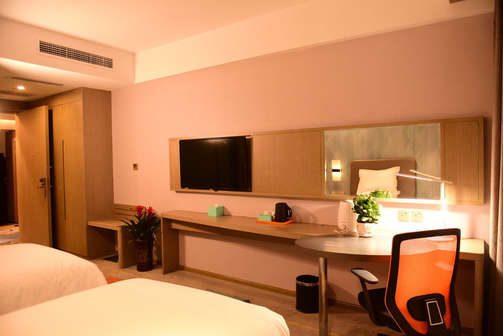 Holiday Inn Express Lhasa Potala Palace, An Ihg Hotel Dış mekan fotoğraf